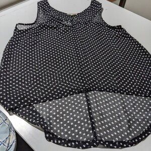 BLACK & WHITE SHEER BLOUSE MEDIUM